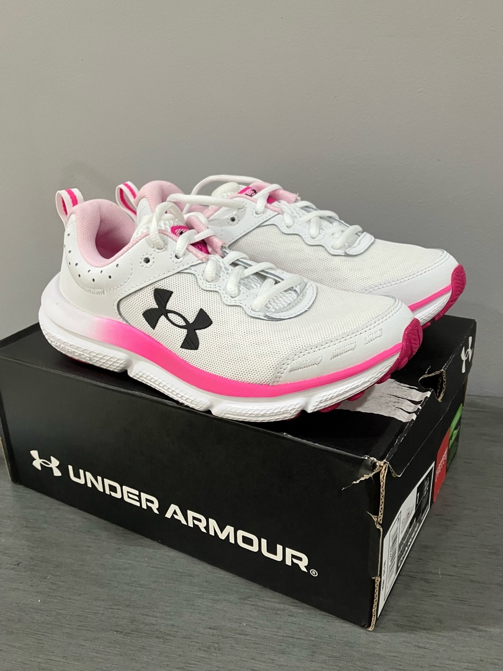 Under Armour White and Pink Women’s Athletic Sneakers